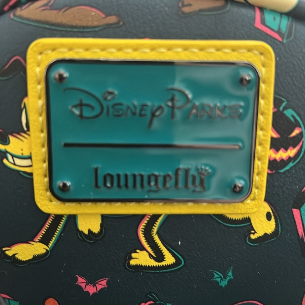 Disney Parks Loungefly Halloween glow in the dark backpack NWOT - Picture 2 of 8